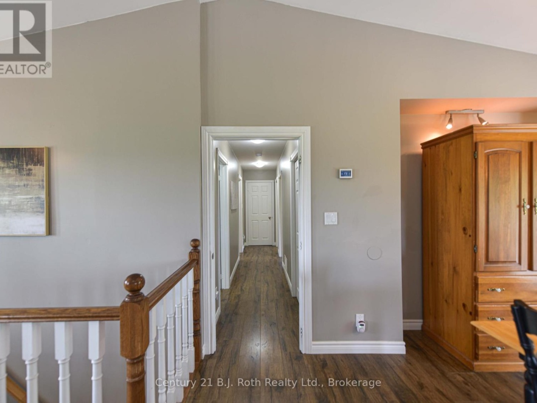 3516 Kirkfield Road, Dalrymple Lake