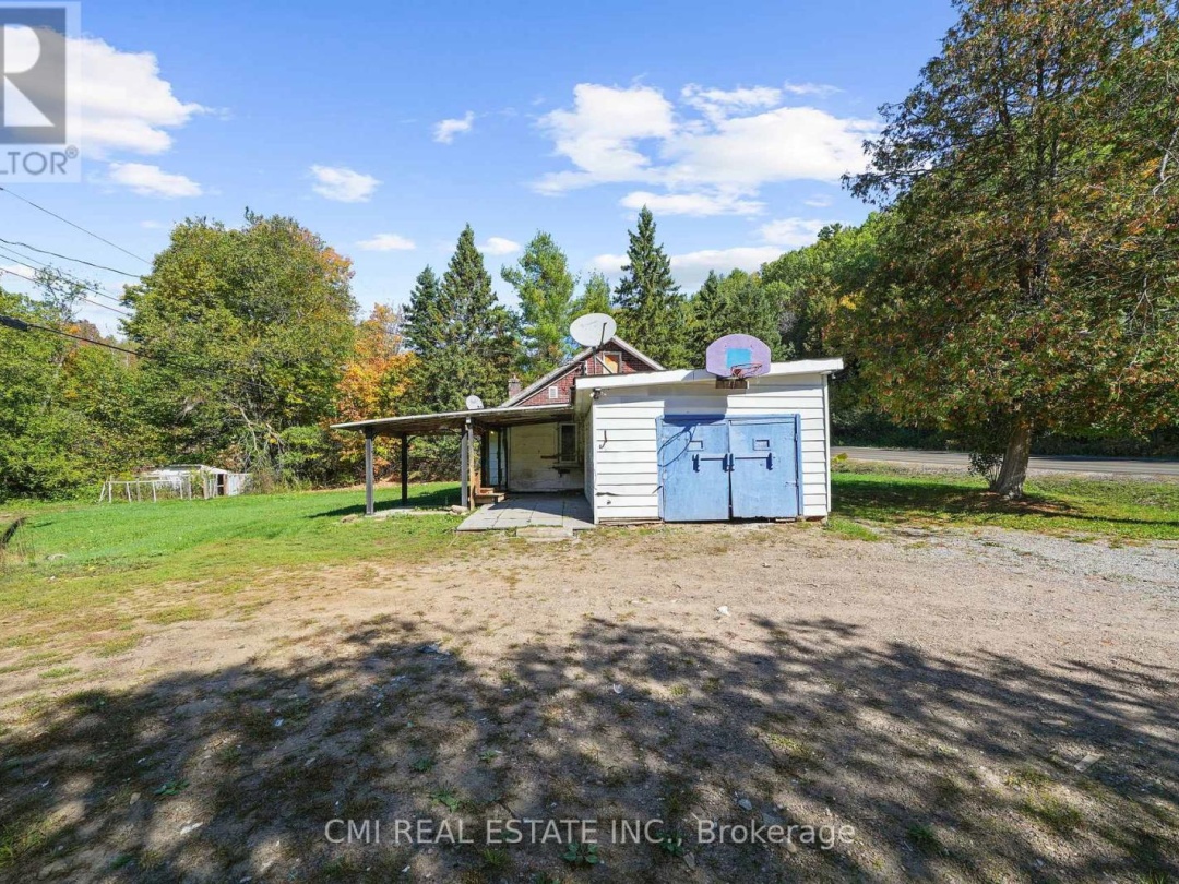 1093 SOUTH LAKE ROAD, 