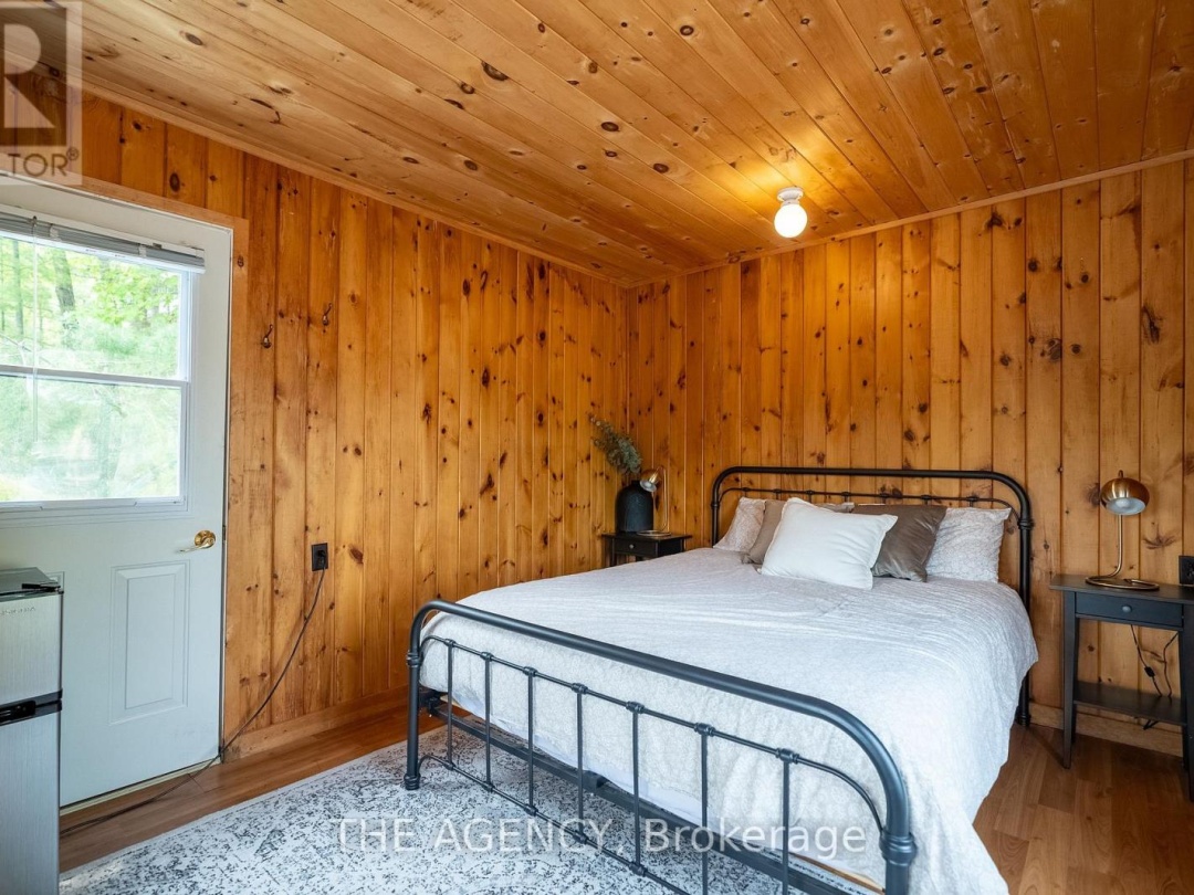 45 PINETREE ROAD, Loon Lake