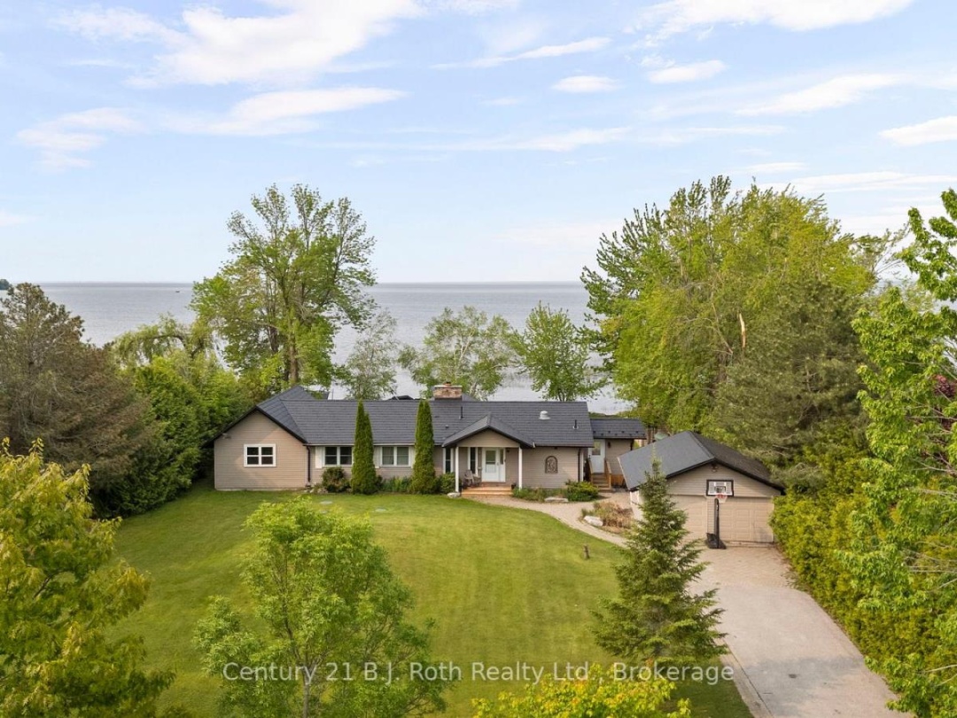 3772 HARRY'S LANE, Lake Simcoe