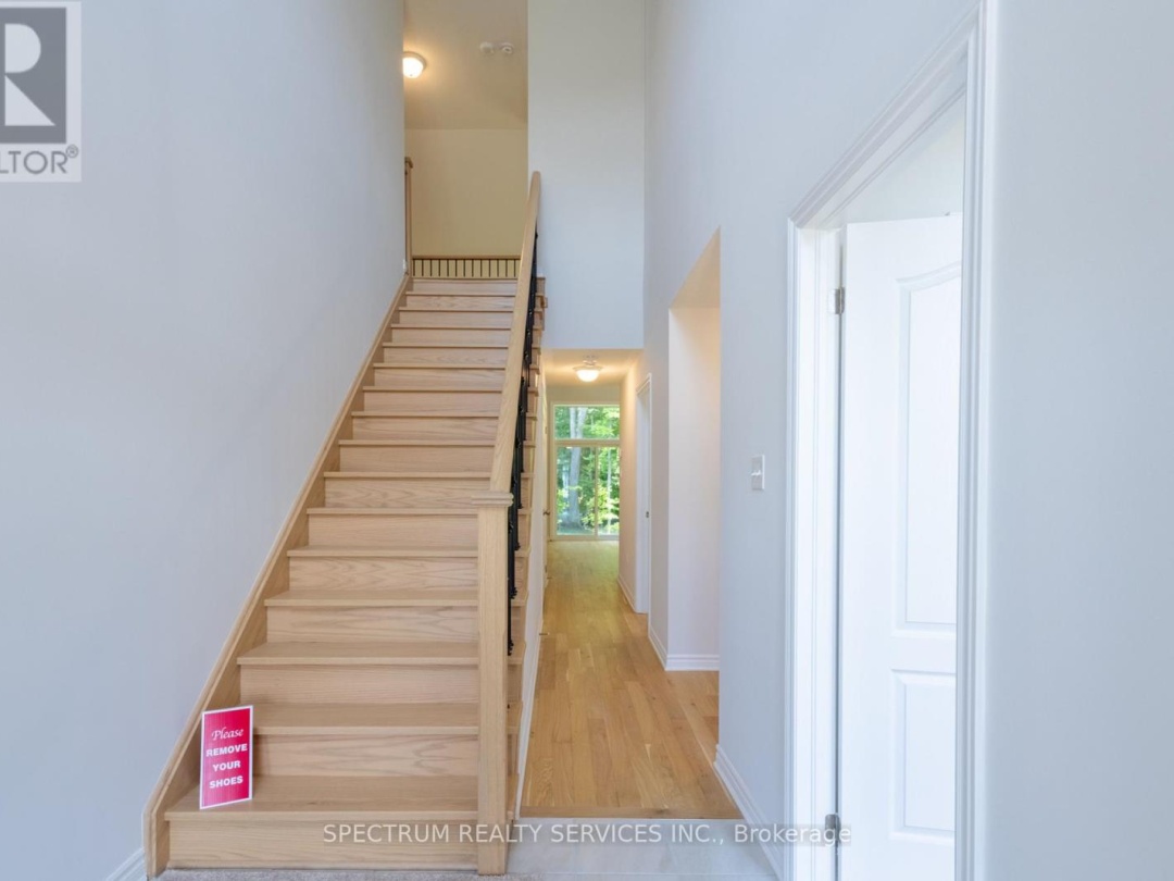 131 Marina Village Drive W, Georgian Bay