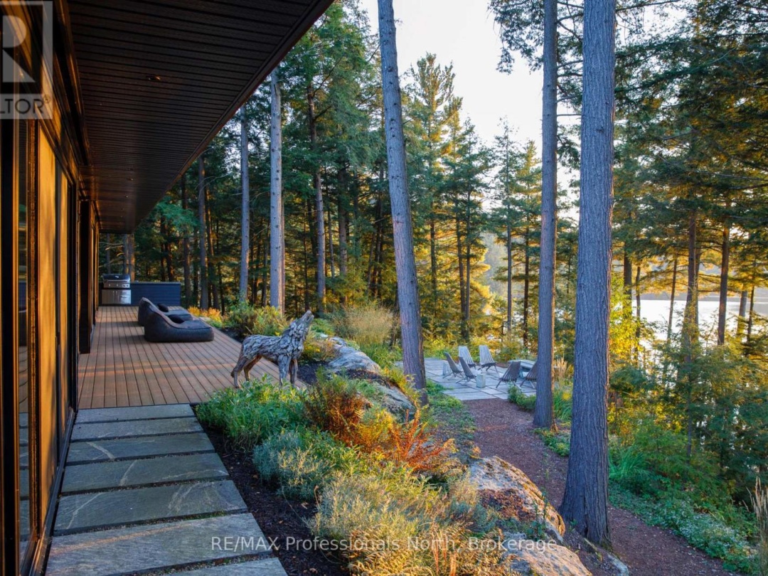 1298 Lipsy Lake Drive, Lipsy Lake