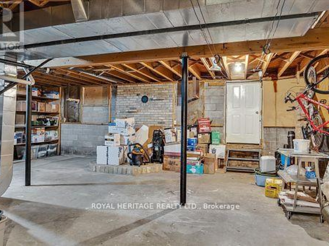 111 Beehive Drive, Sturgeon Lake