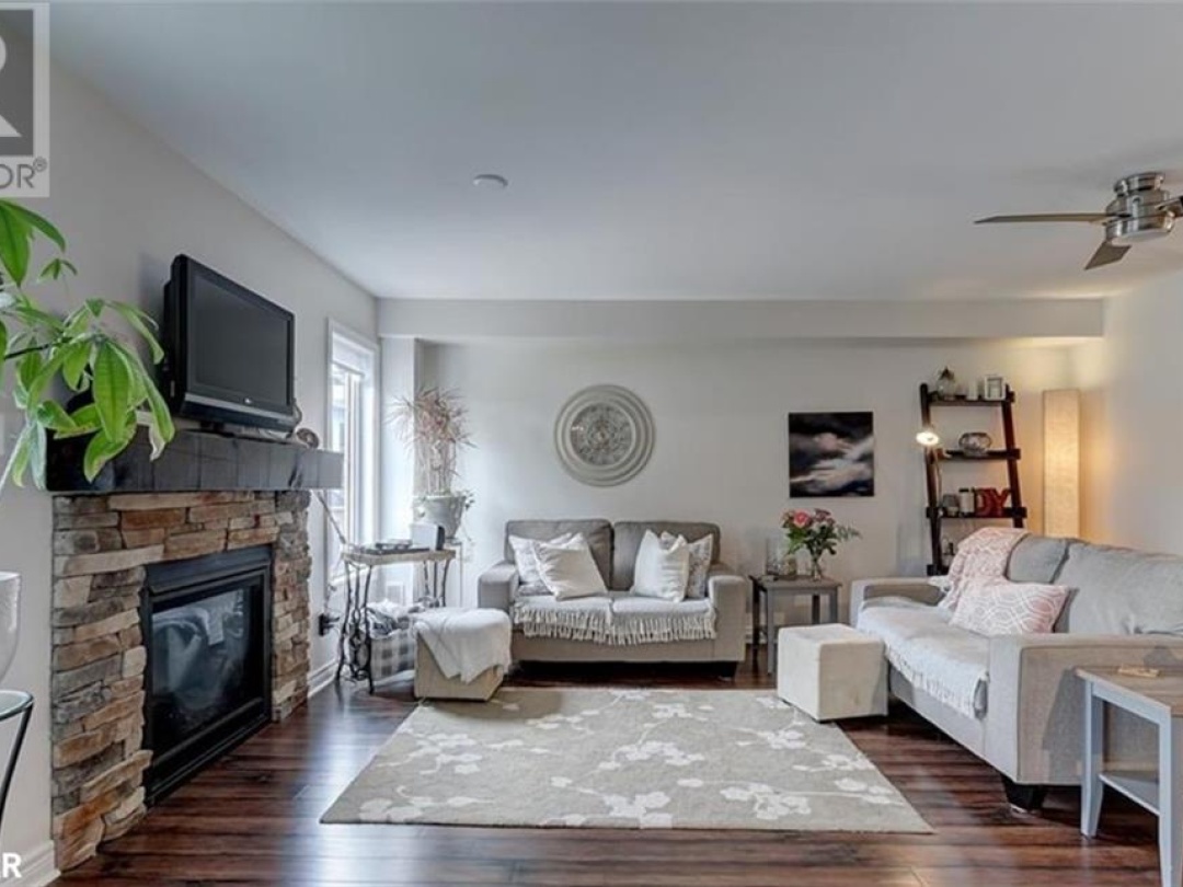 12 Masters Crescent, Georgian Bay