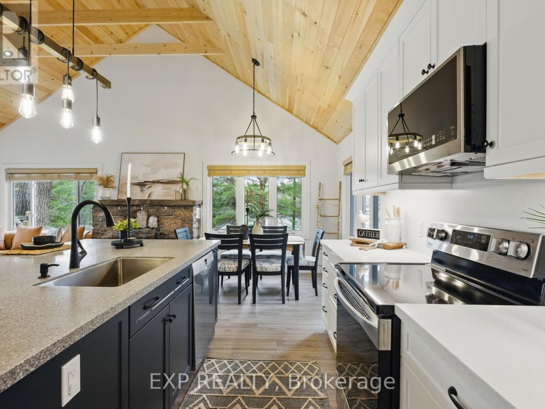 5B SOUTHWELL DRIVE, Horseshoe Lake