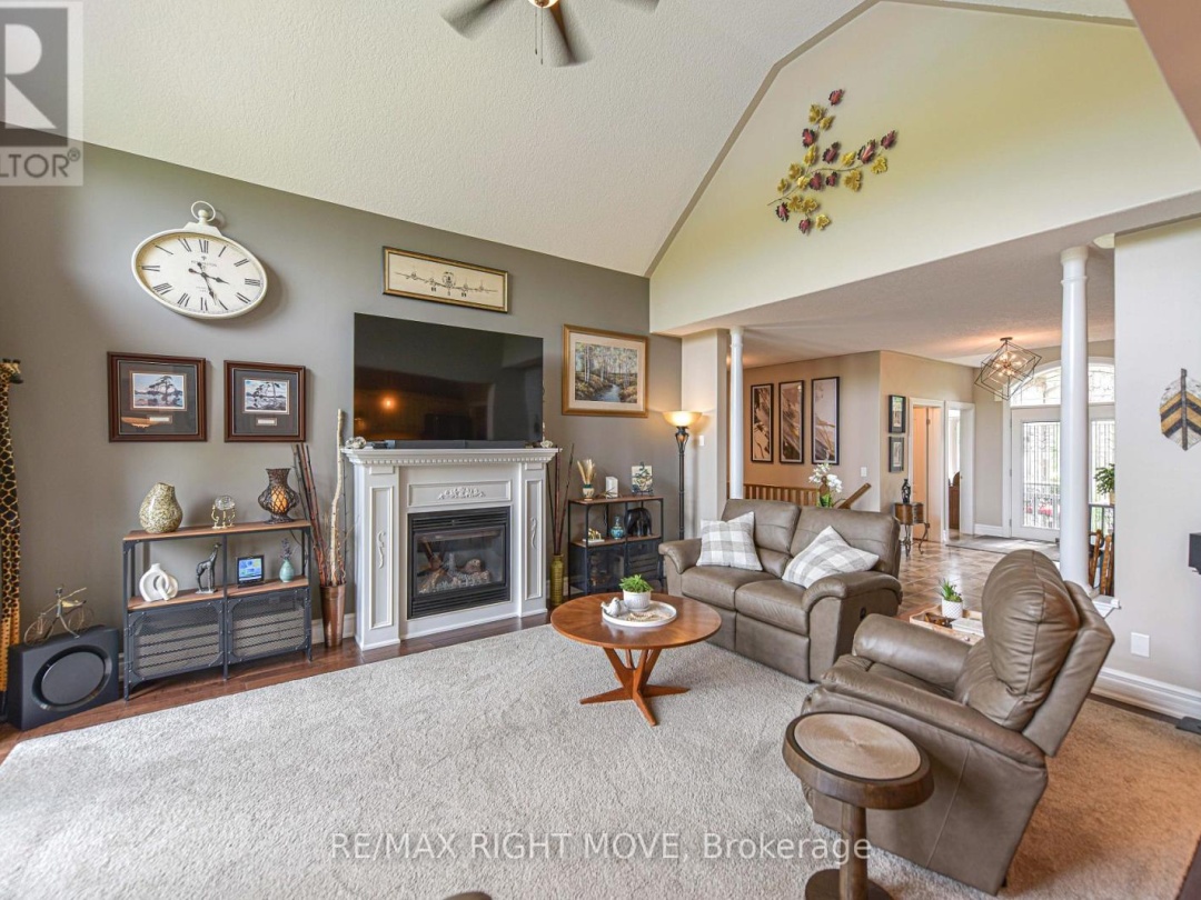 4203 PINE VALLEY LANE, 