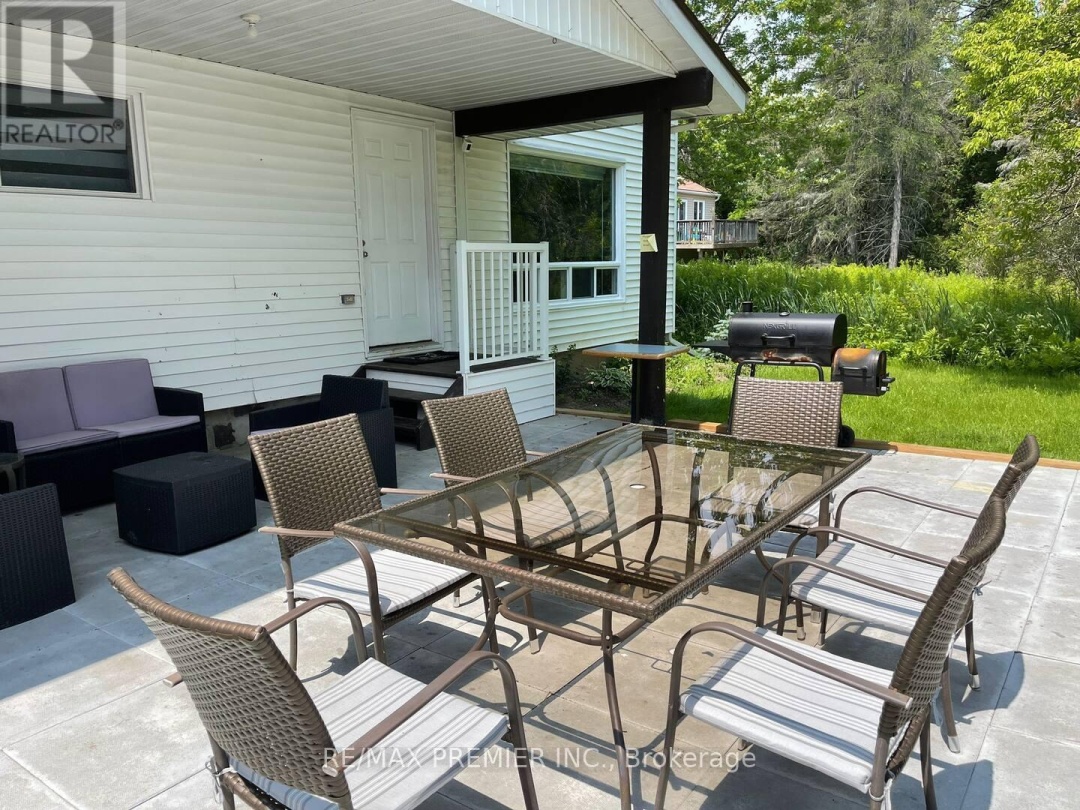 100 Readman Street, Lake Muskoka