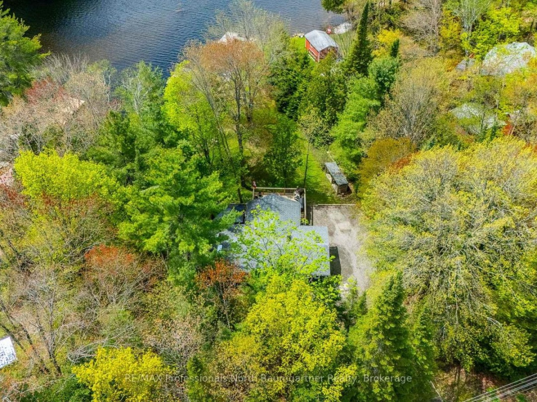 2129 Telephone Bay Road, Highlands East