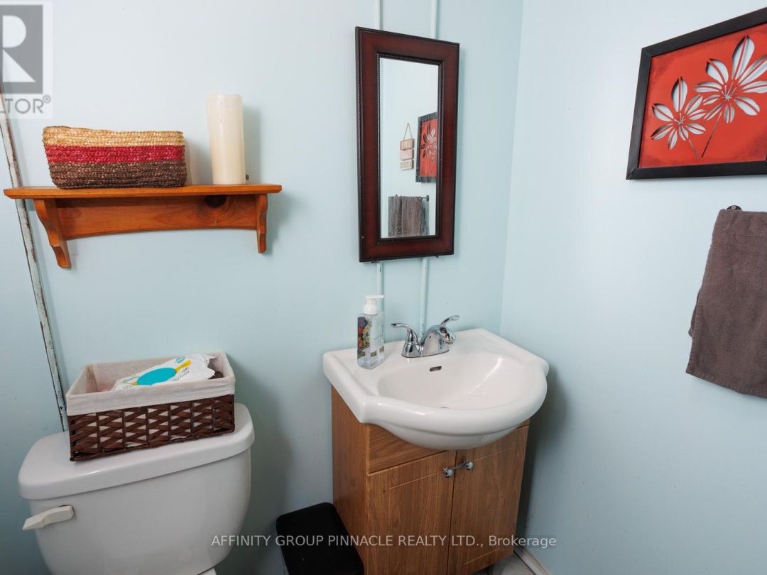 3462 MONCK ROAD, 