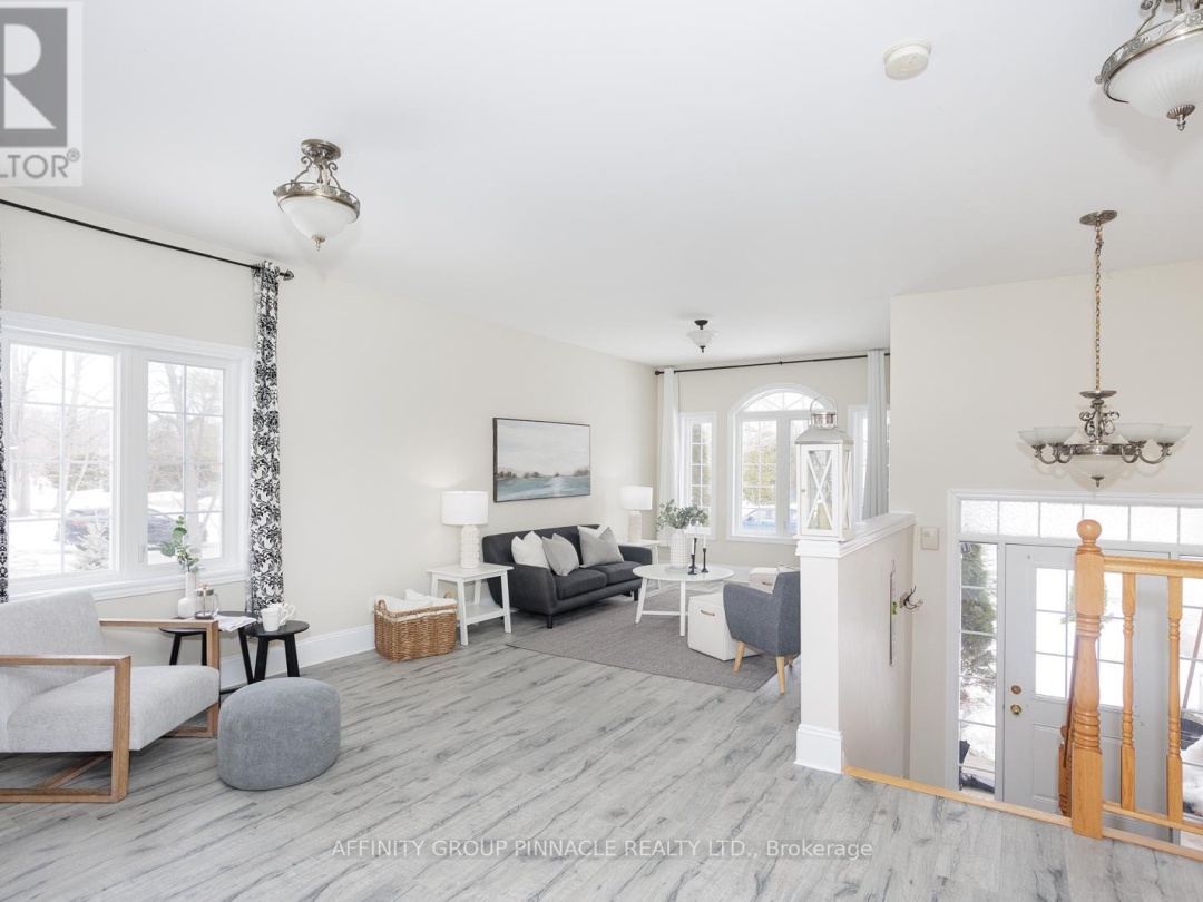 36 BALL AVENUE E, Talbot River