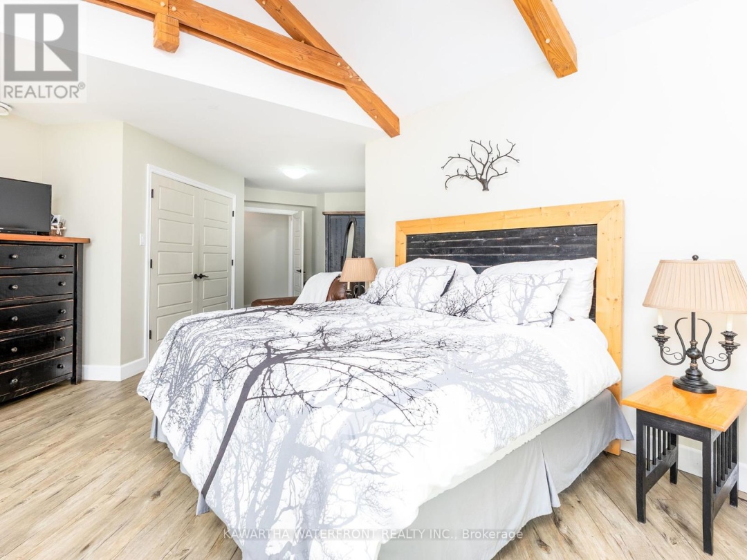 284 Lake Dalrymple Road, Dalrymple Lake
