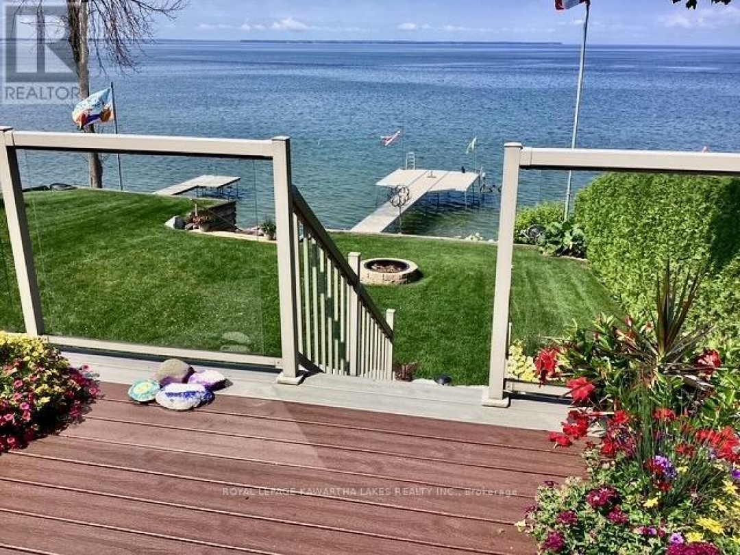 24 MCLENNANS BCH ROAD, Lake Simcoe