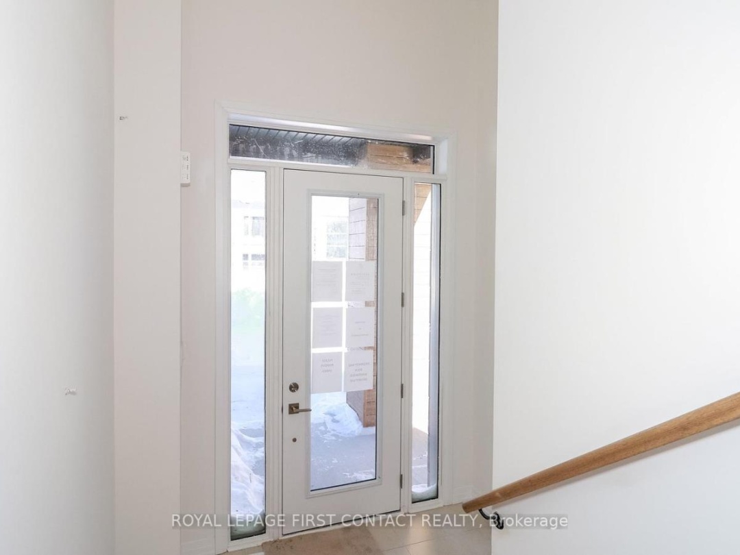 3778 SUNBANK CRESCENT, 