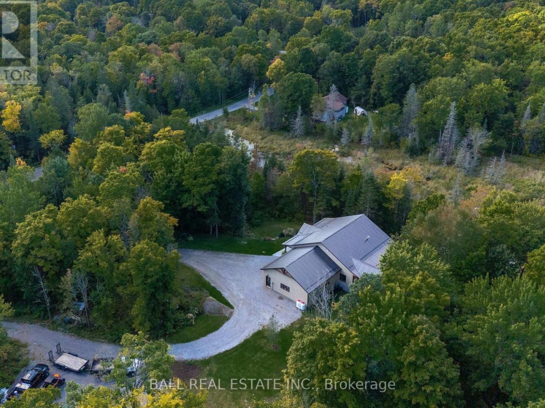 201 Northern Avenue, Trent Lakes