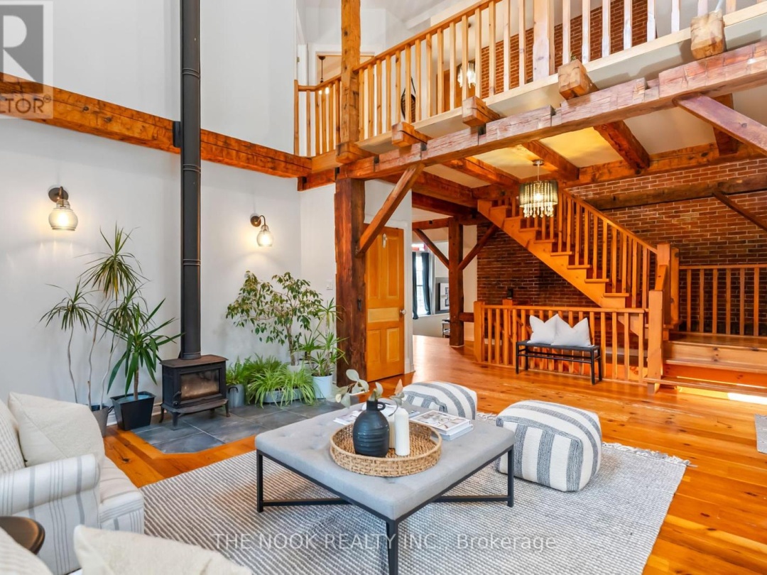 275 VALENTIA ROAD, 
