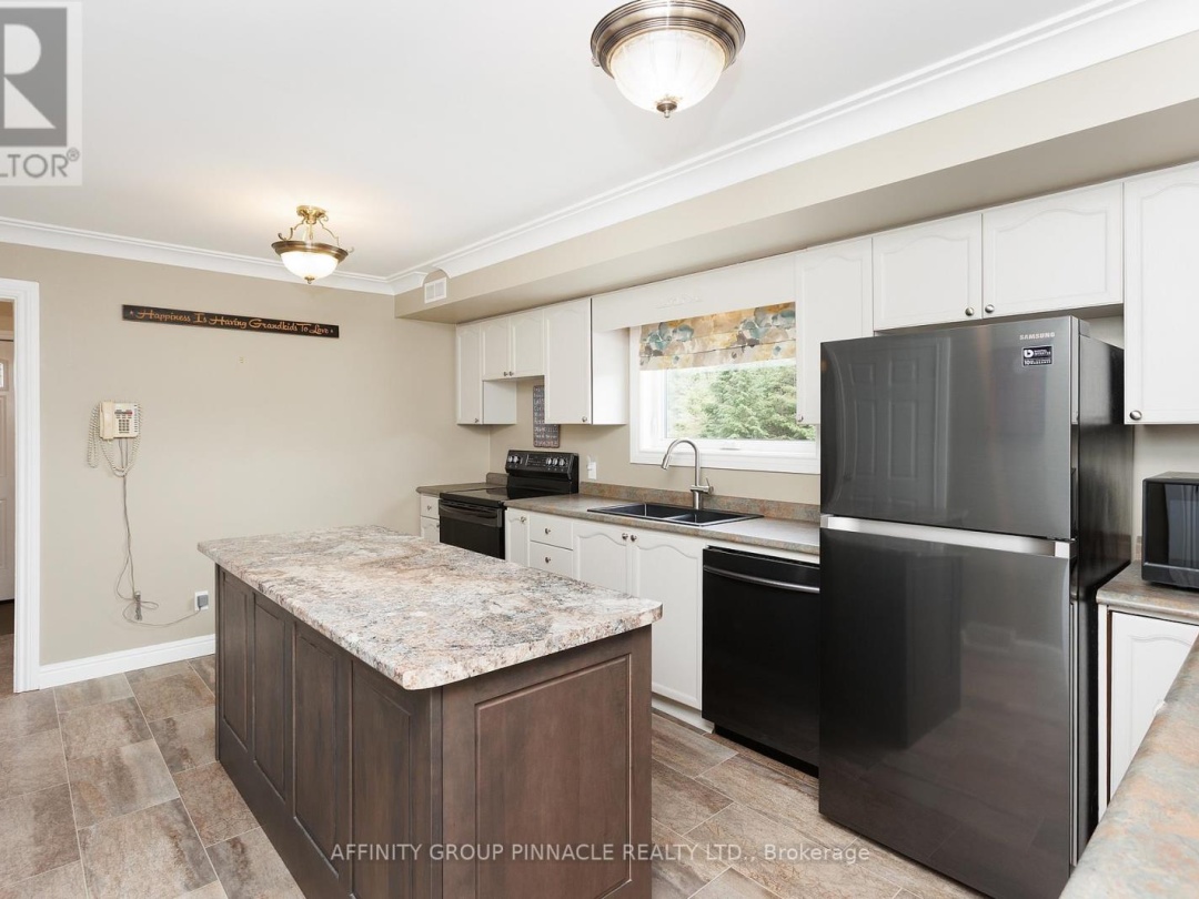 730 THE GLEN ROAD, 