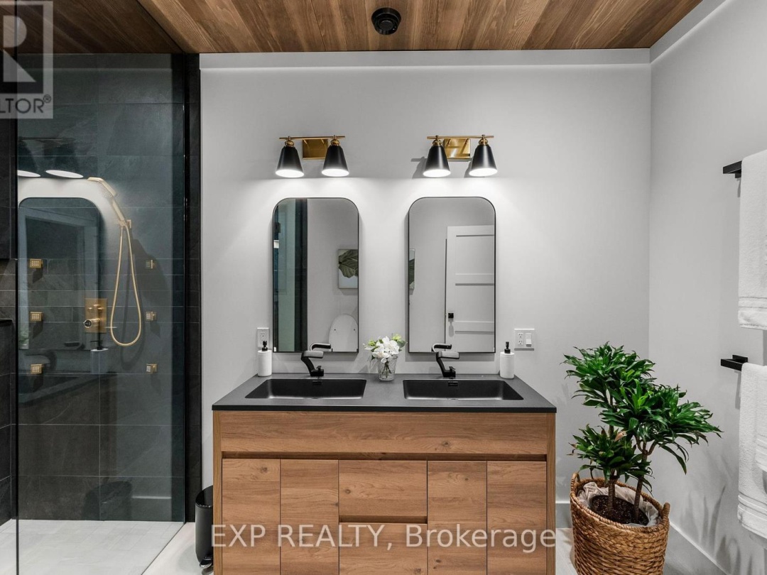 50 FAIRLIGHT GLEN CRESCENT, 