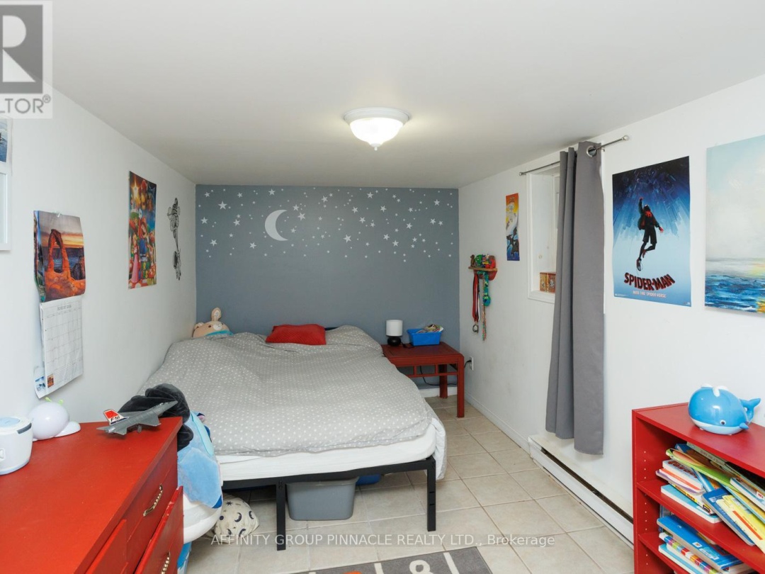 3462 MONCK ROAD, 