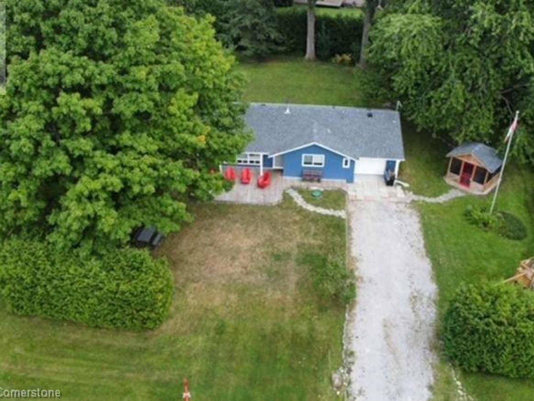 38 MACPHERSON Crescent, Kawartha Lakes