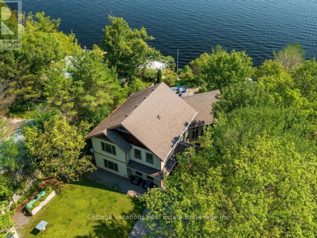 1016 Lawland Heights Road, Lake Muskoka