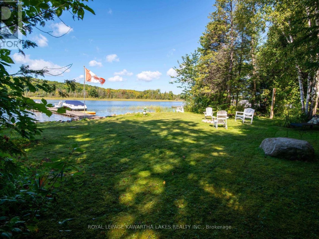 34 Deweys Island, Cameron Lake