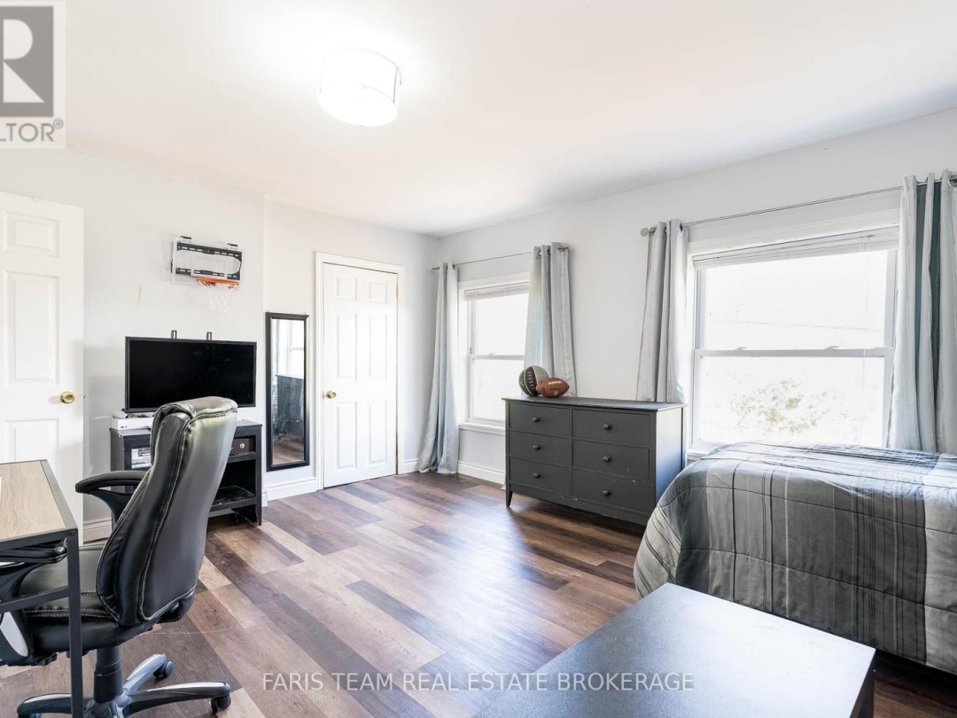 2917 FAIRGROUNDS ROAD, 