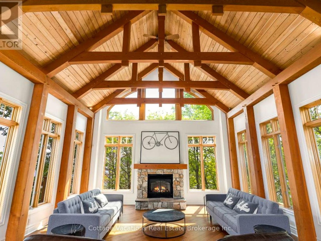 1016 Lawland Heights Road, Lake Muskoka