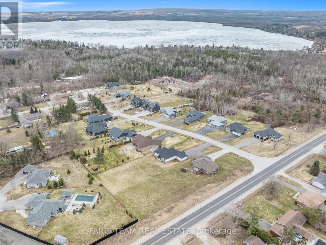 5 Breanna Boulevard, Oro-Medonte (Prices Corners)