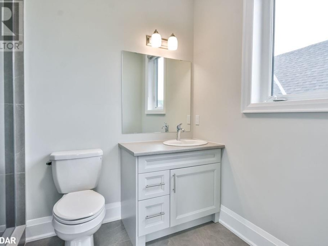 4 CLYDESDALE Court, 