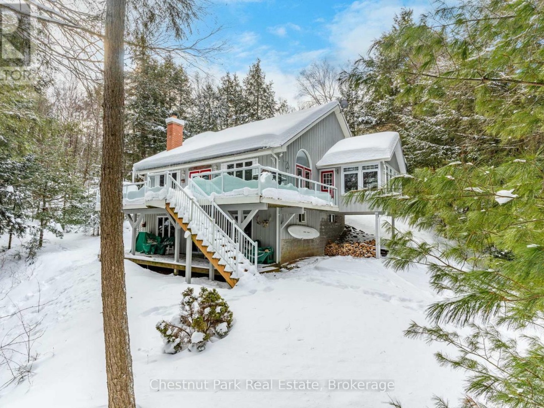 1669 NEWTON STREET, Redstone Lake