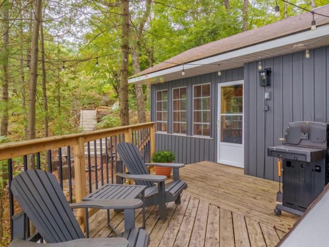 517 MOHAWK ROAD, 