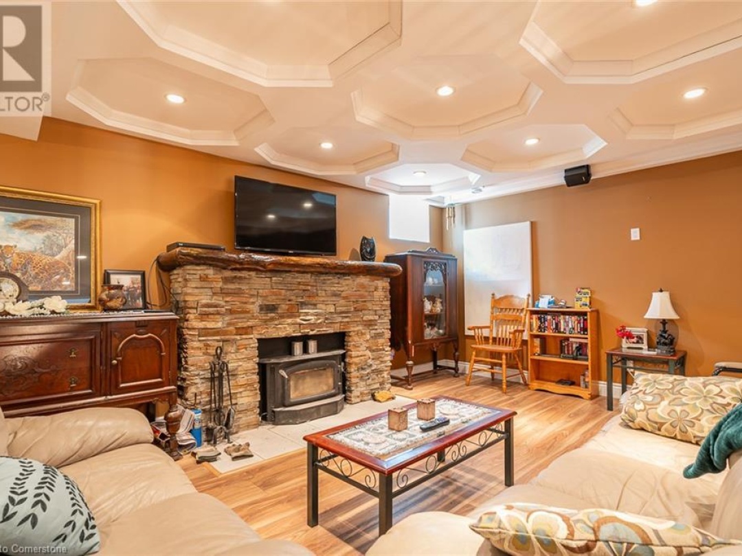 17182 HIGHWAY 118, Haliburton