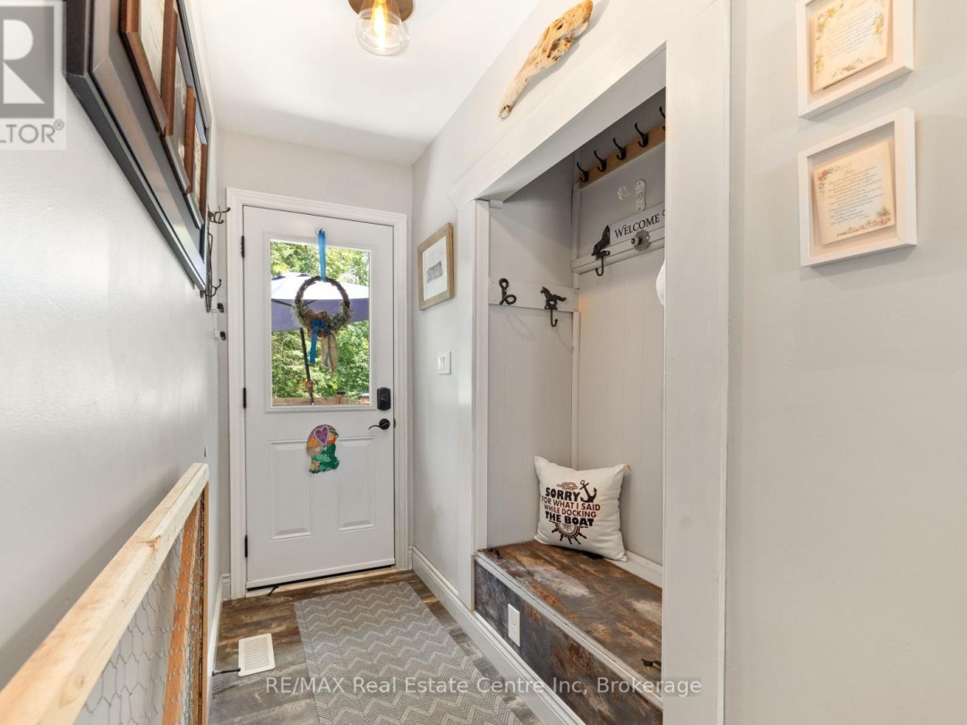 33 GRAHAM DRIVE, 
