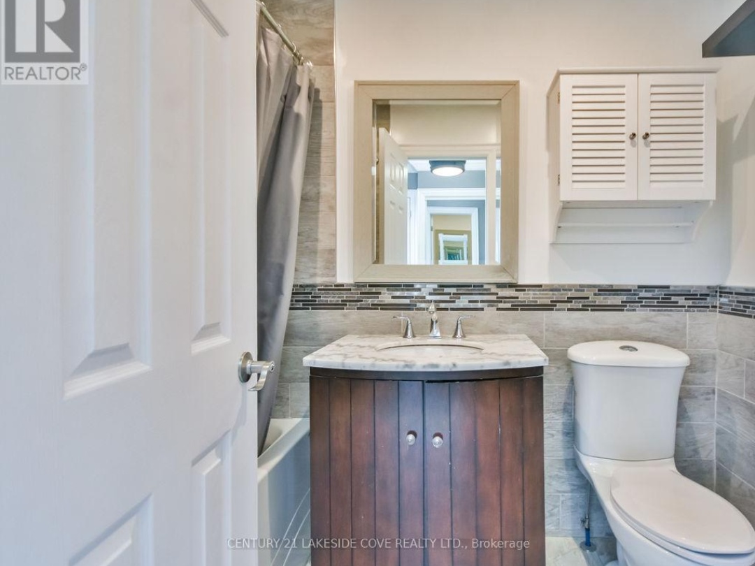 UNIT 12 - 81 LAGUNA PARKWAY N, 