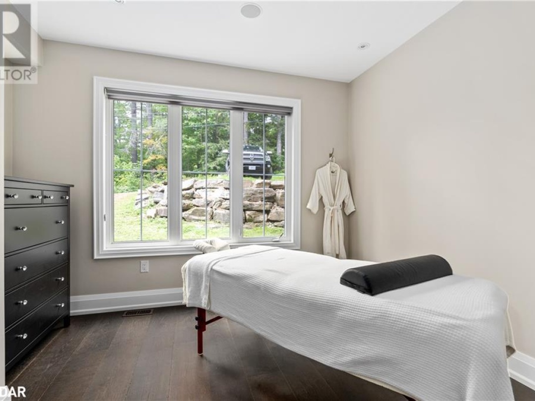 1043 Fortunes Trail, Kushog Lake
