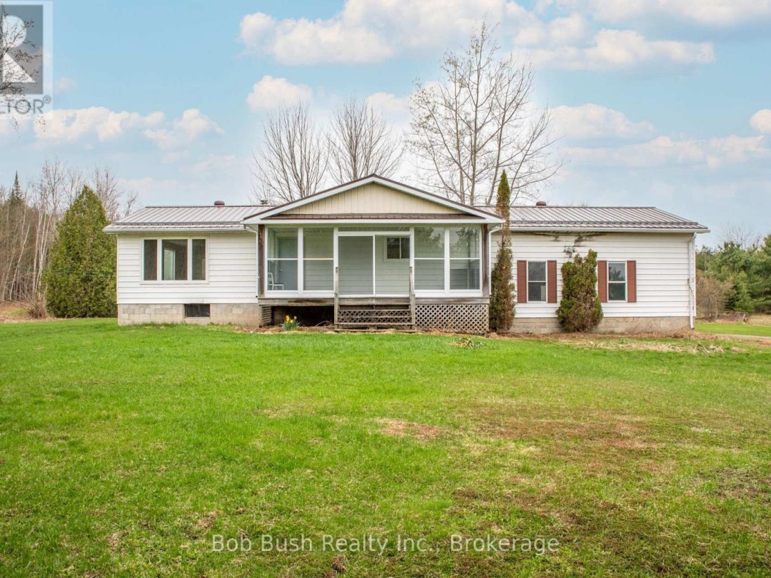10596 12 Highway, Oro-Medonte