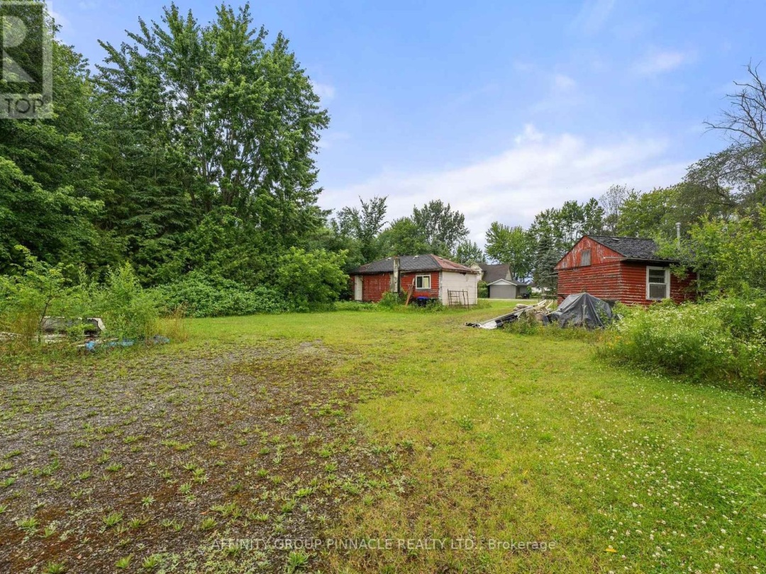 1 & 4 2559 Lakeshore Drive, Ramara