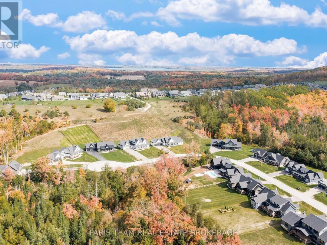 17 CLYDESDALE COURT, 