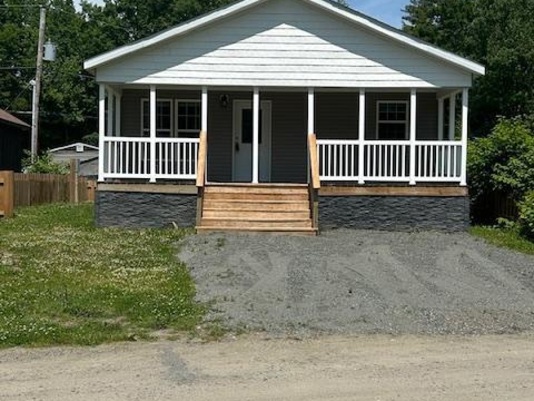 6 - 1701 HIGHWAY 11, 