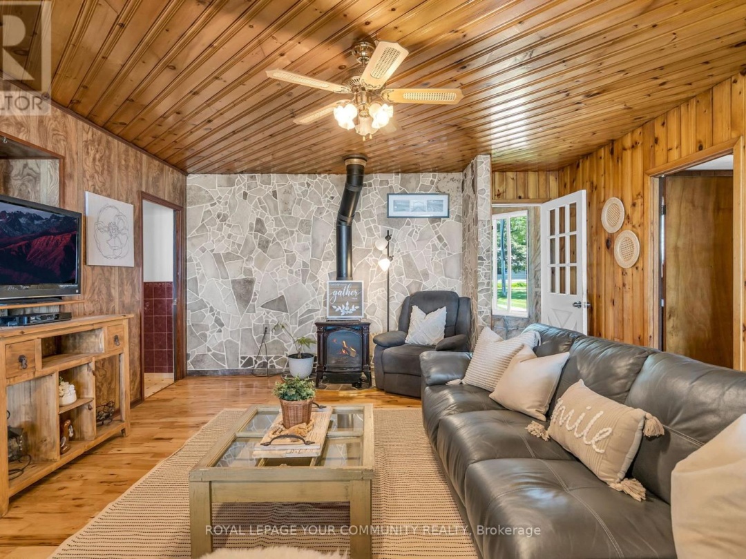 3324 AMILIA DRIVE, 