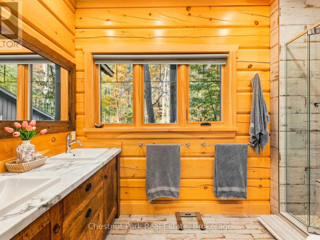 1 - 1763 NORTH MULDREW LAKE ROAD, 