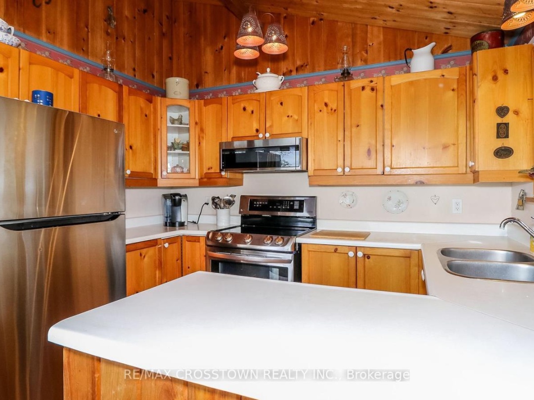 3822 Glenrest Drive, Lake Simcoe