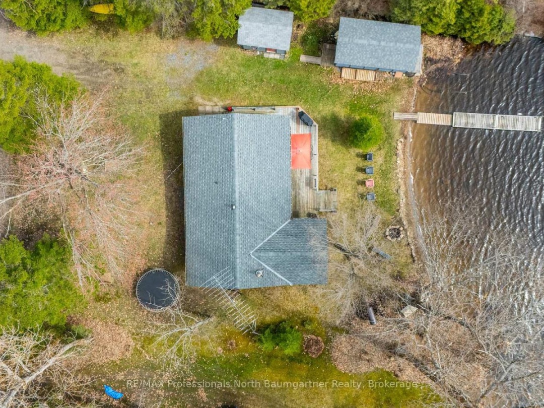 1175 Twin Rocks Lane, Kushog Lake