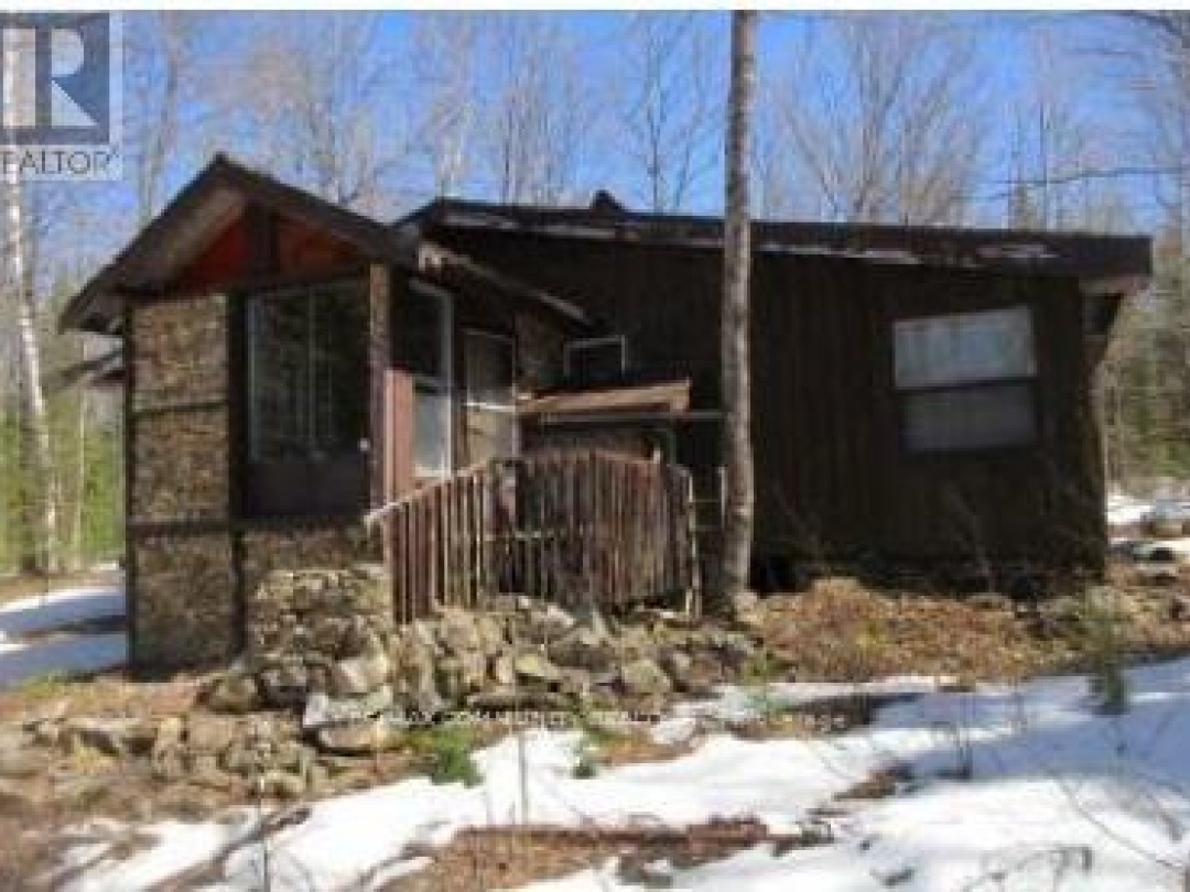 1930 Glamor Lake Road, Glamor Lake