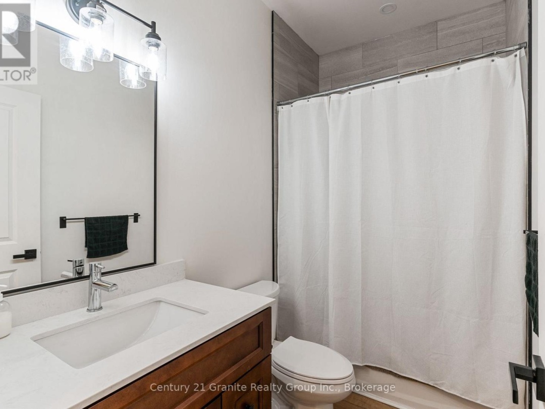 4324 Deep Bay Road, Gull Lake