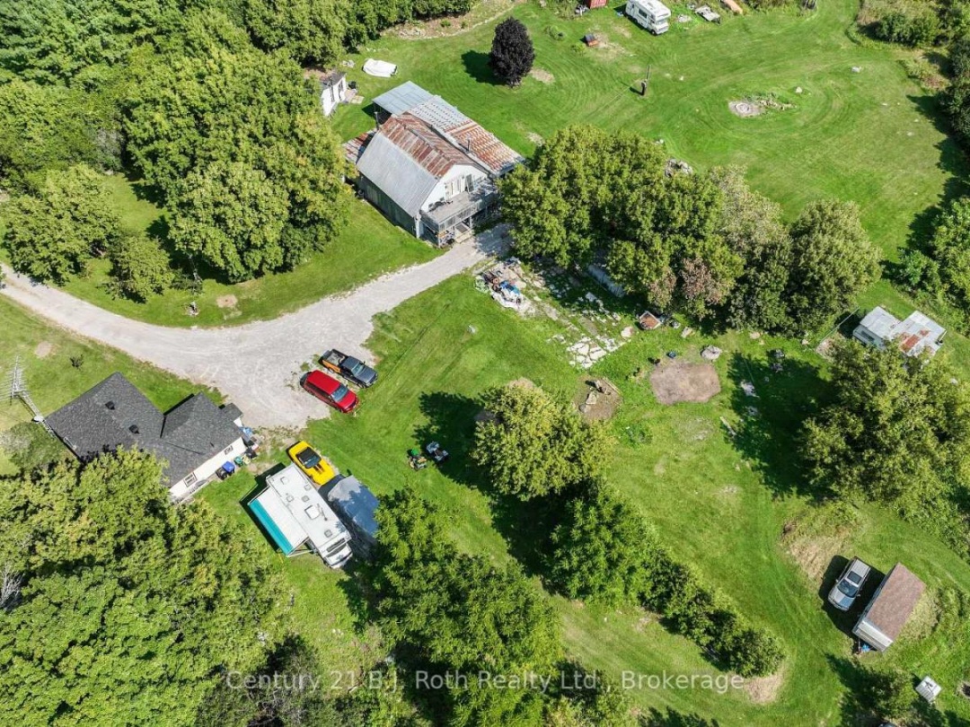 5135 SIDEROAD 25, 
