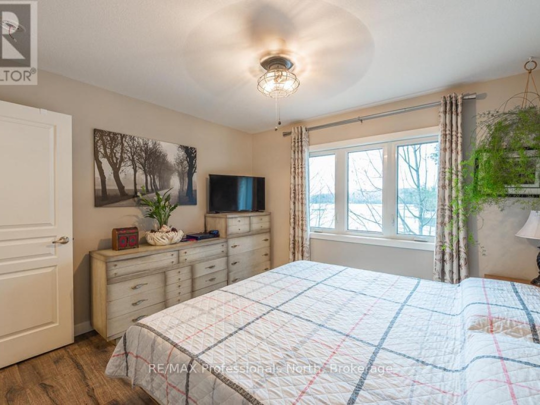 1325 Claude Brown Road, Bob Lake