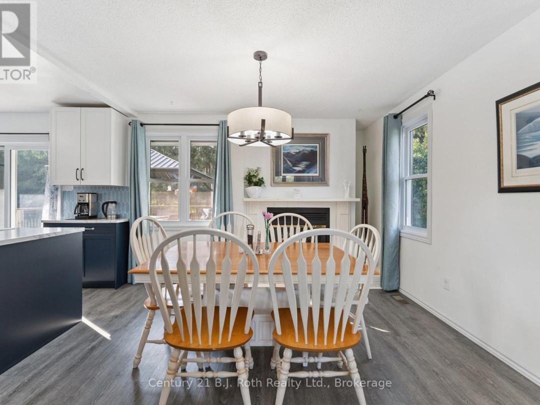 8 AGNES STREET, 