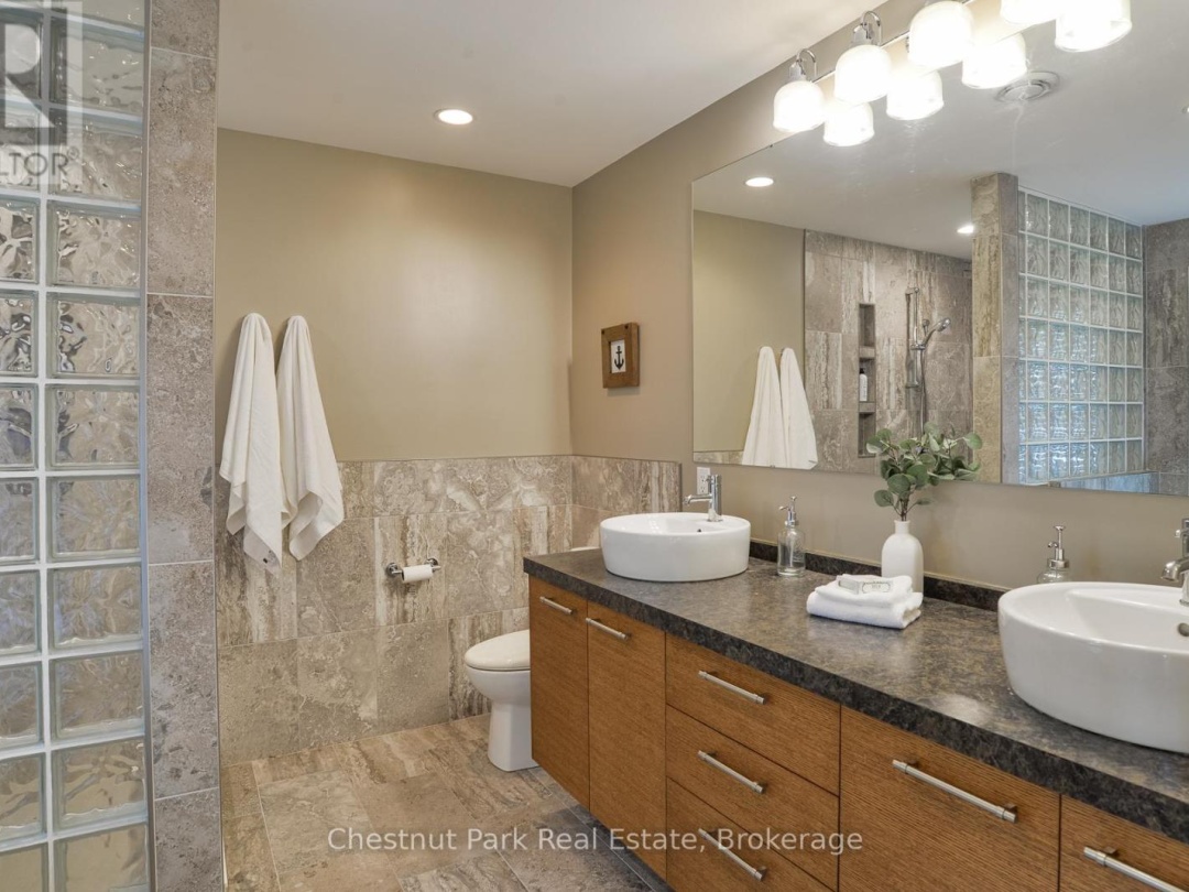 3547 Lauderdale Pt Crescent, Sparrow Lake