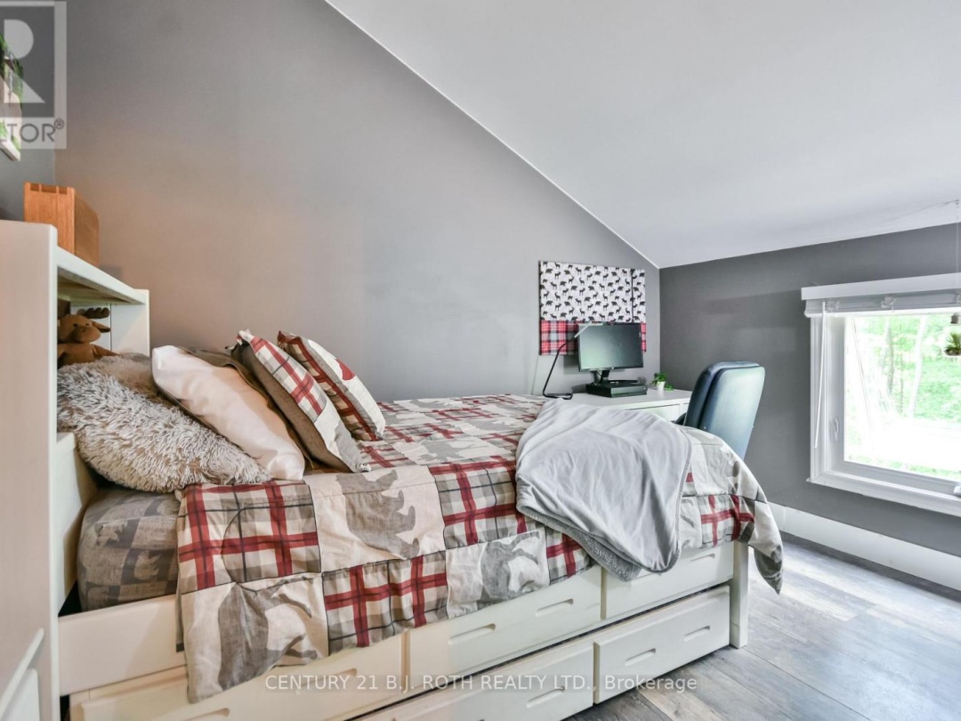 41 HURONWOODS DRIVE, 